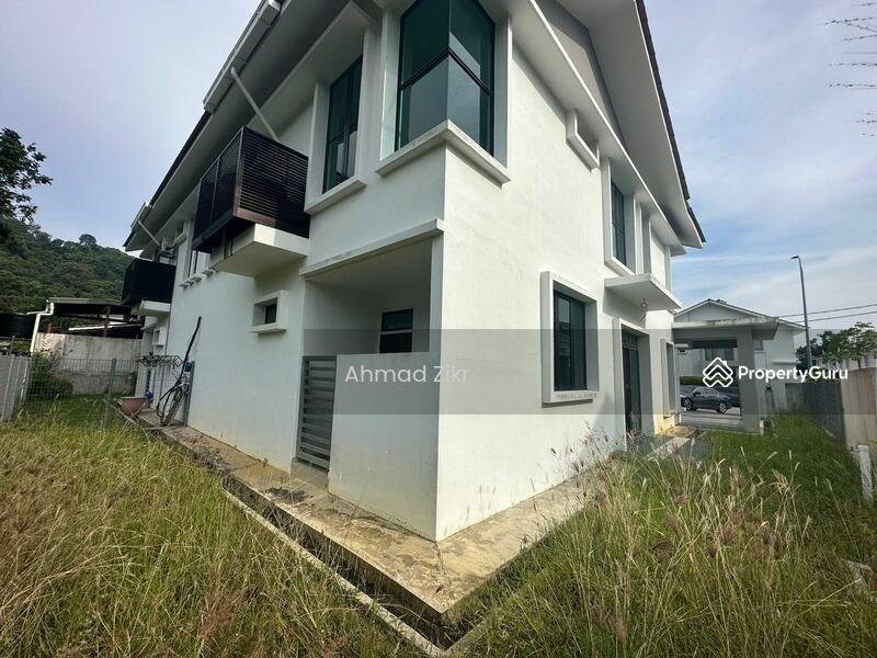 Semi-Detached House for Sale in Batu Pahat (Johor) - Ahmad Zikrul - PropertyGuru.com.my
