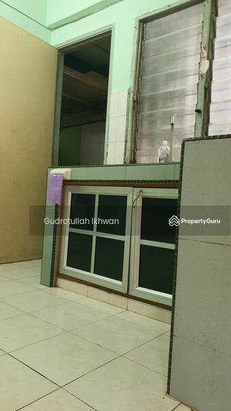 For Sale - Pangsapuri Putra Permai, Taman Equine Seri Kembangan