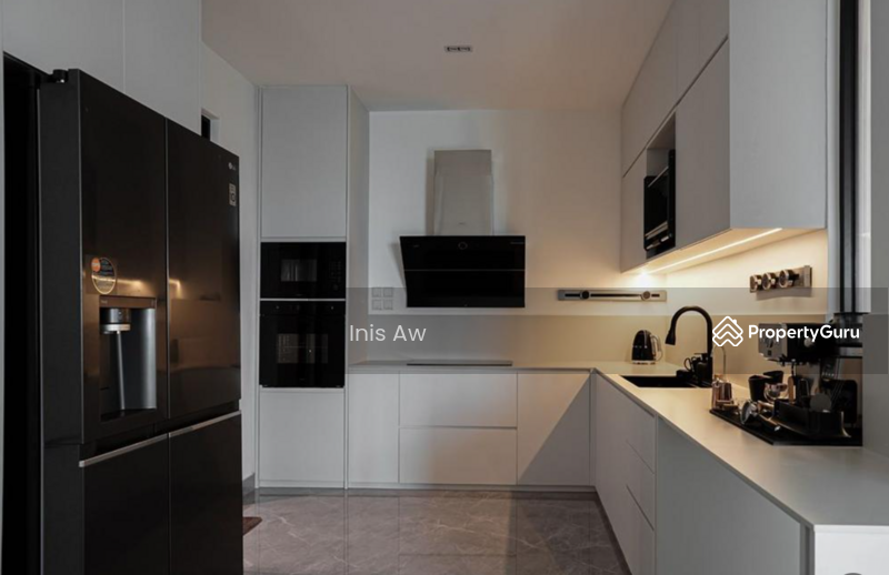 For Sale - Bangsar bangsar Ready to Move in Luxury Condo 【Foreigner Friendly】【100m to LRT Bangsar】