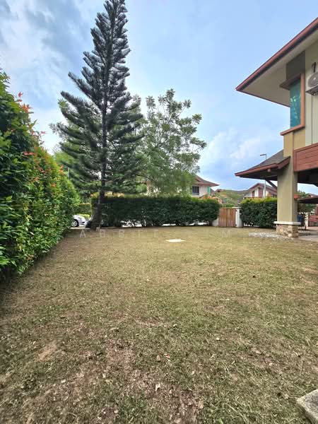 Semi-Detached House for Sale in Bukit Jelutong (Shah Alam) - Abbie Lim - PropertyGuru.com.my