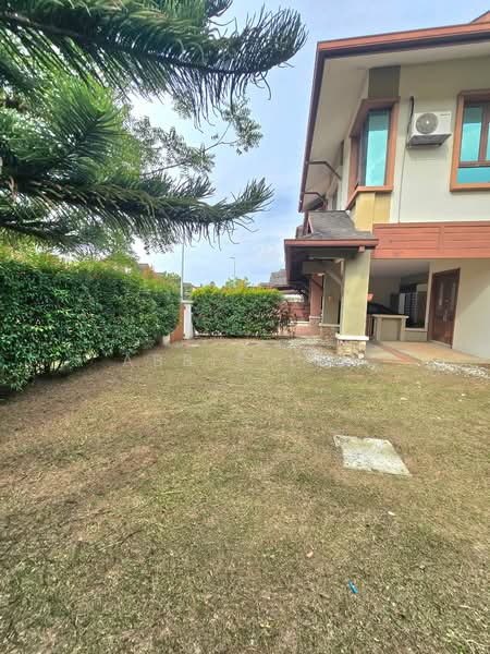 Semi-Detached House for Sale in Bukit Jelutong (Shah Alam) - Abbie Lim - PropertyGuru.com.my