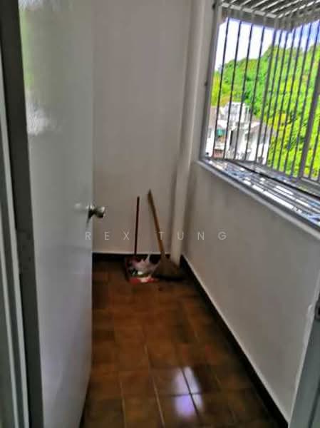 Kondominium untuk Dijual di Halaman Cendana - Rex Tung - Balcony - PropertyGuru.com.my