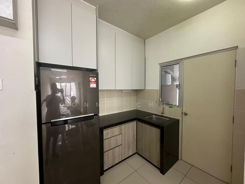 Servis Apartment untuk Disewa di Maxim Residences - Connie Choo - Kitchen - PropertyGuru.com.my