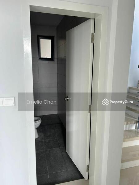 Kediaman Servis untuk Dijual di Amani Residence - Emelia Chan - PropertyGuru.com.my
