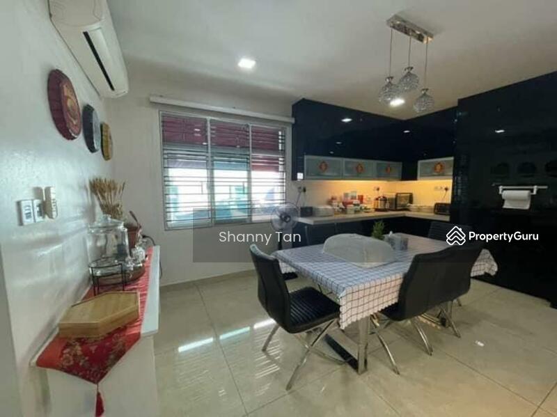 3-storey Terraced House for Sale in Bandar Sungai Long (Selangor) - Shanny Tan - PropertyGuru.com.my