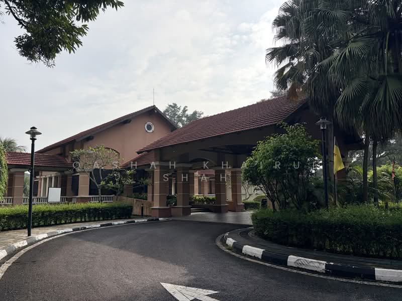 Bungalow for Sale in Nilai (Negeri Sembilan) - Qashah Khairul Shah - Exterior - PropertyGuru.com.my