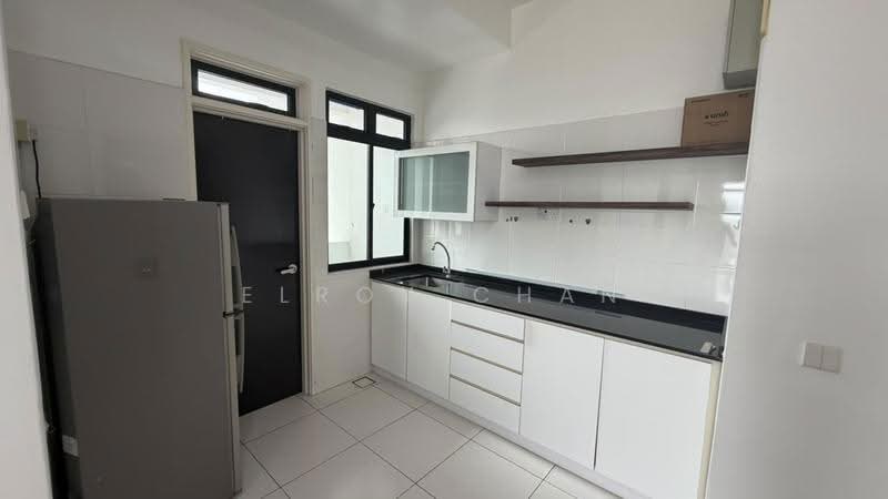 Pangsapuri untuk Disewa di Sky Loft Premium Suites - Elroy Chan - Kitchen - PropertyGuru.com.my