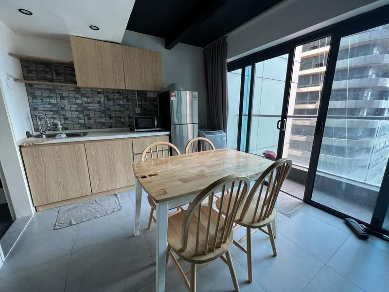 Kondominium untuk Disewa di SOHO @ Empire City - Alan Chia - Kitchen - PropertyGuru.com.my
