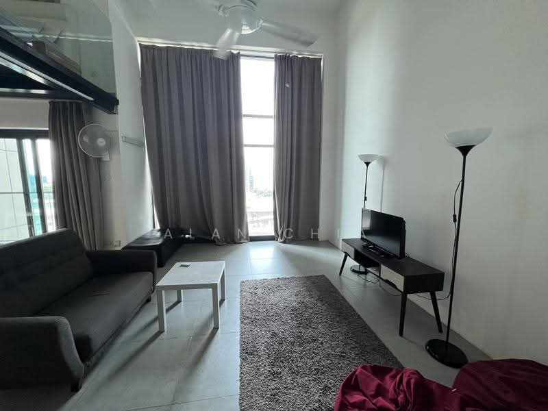 Kondominium untuk Disewa di SOHO @ Empire City - Alan Chia - Living Room - PropertyGuru.com.my