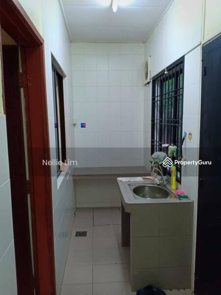 For Sale - BUKIT TIRAM Double Storey Terrace Jalan Banang / Ulu Tiram / Puteri Wangsa / Can Full Loan