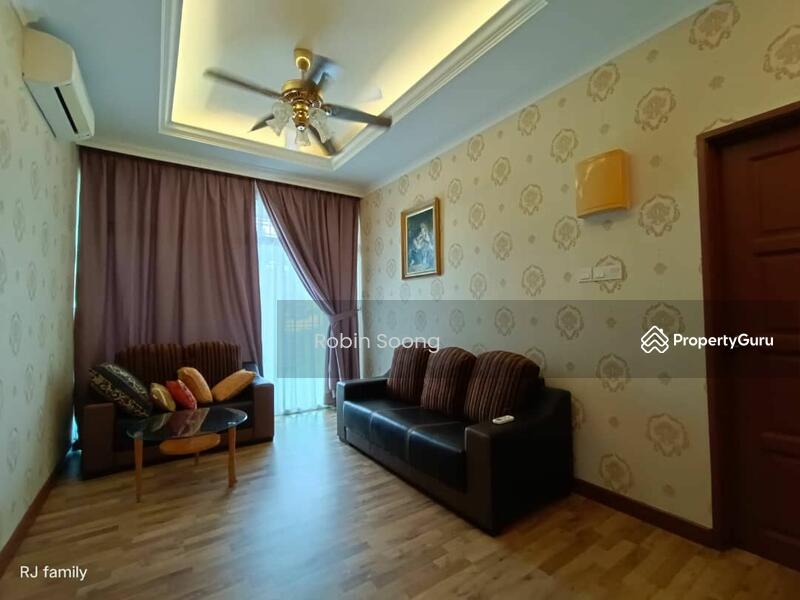 Double Storey SemiD house at Ayer Keroh, Tiara Golf Country Club