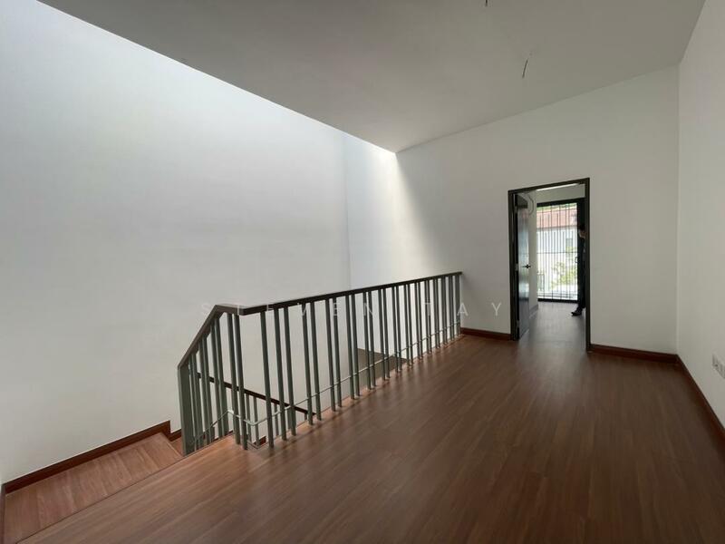 For Sale - Batu 9, Taman Suntex, Mahkota Cheras