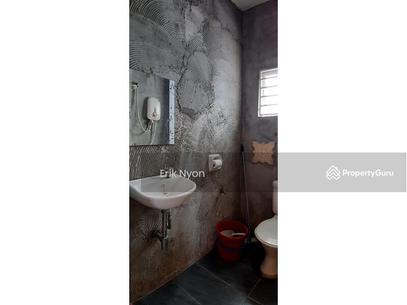 2-storey Terraced House for Sale in Seri Kembangan (Selangor) - Erik Nyon - PropertyGuru.com.my