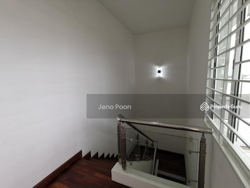 For Sale - 8 Petaling