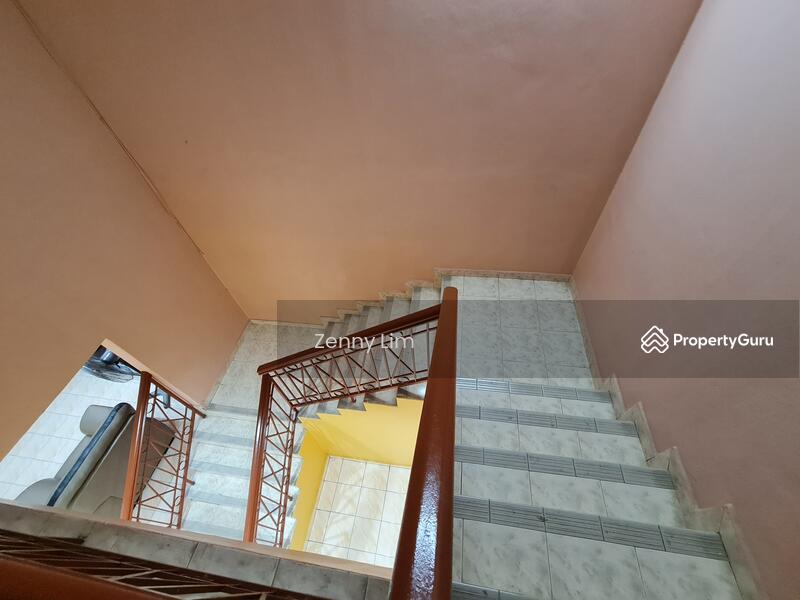 Untuk Dijual - RM680k! Below Market Value, 22 x 80, Non Flooded! Bandar Bukit Tinggi 2 Sty Terrace House for Sale