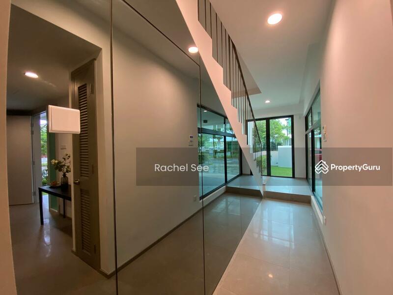 3-storey Terraced House for Sale in Leisure Farm (Gelang Patah) - Rachel See - PropertyGuru.com.my