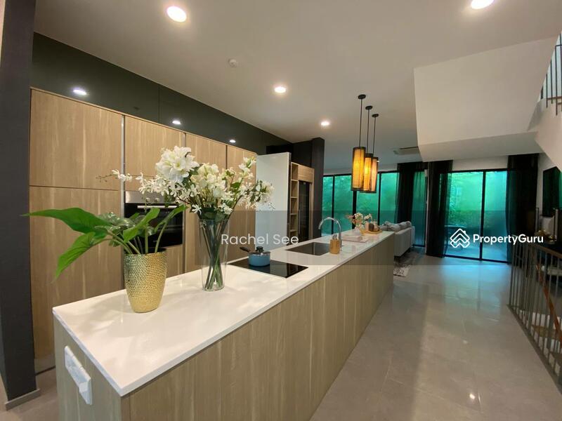 3-storey Terraced House for Sale in Leisure Farm (Gelang Patah) - Rachel See - PropertyGuru.com.my