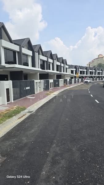 For Sale - IRAMA VILLA 2