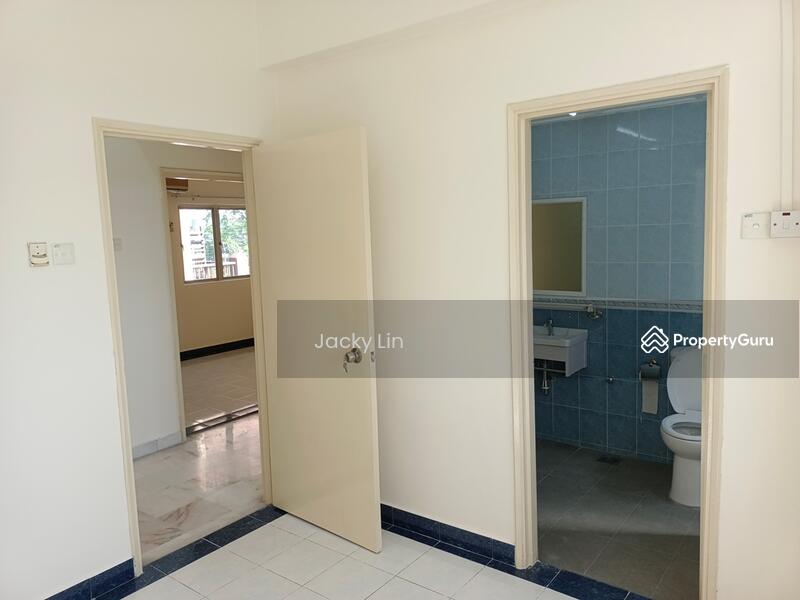 Robson Heights, Jalan Persiaran Endah, Seputeh, Kuala Lumpur, 4