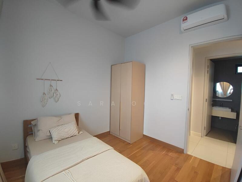 Room 3 Kids Room/Guest Room