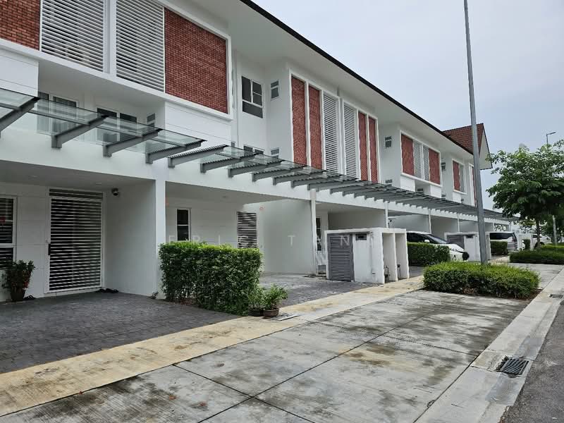 3-storey Terraced House for Sale in Alam Damai (Cheras) - Eric Tang - PropertyGuru.com.my
