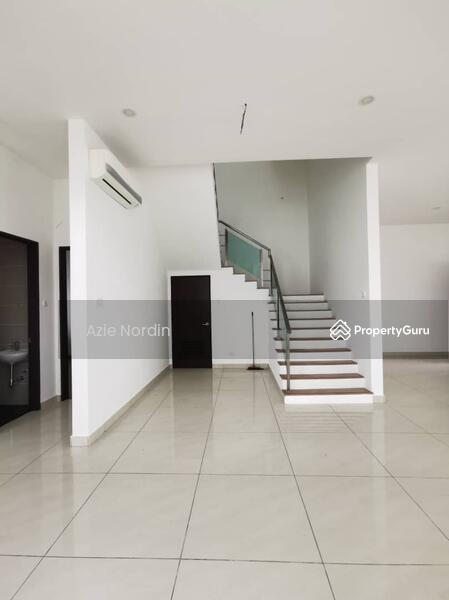 For Sale - 3 Storey Semi D Saujana Heights, Kajang Selangor