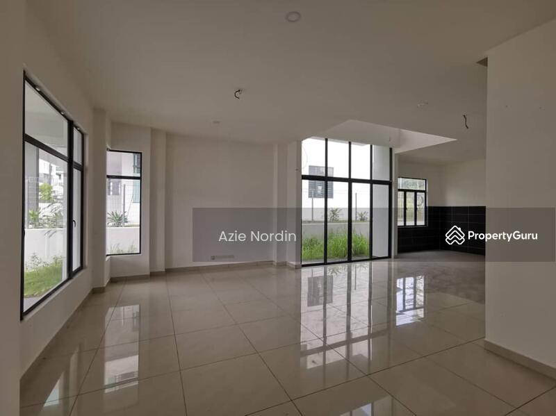 For Sale - 3 Storey Semi D Saujana Heights, Kajang Selangor