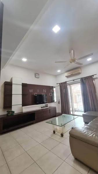 Rumah Teres 2-Tingkat untuk Dijual di Kota Kemuning (Shah Alam) - Winnie Chow - Living Room - PropertyGuru.com.my