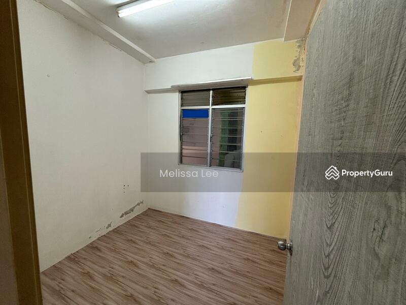 For Sale - Vista Seri Putra