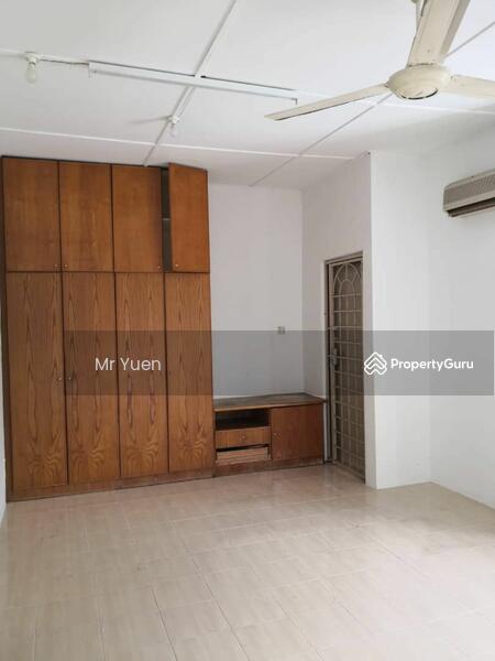 For Sale - Bercham Ipoh House for Sale ( facing field )
