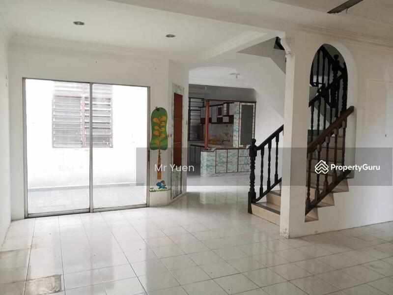 For Sale - Bercham Ipoh House for Sale ( facing field )