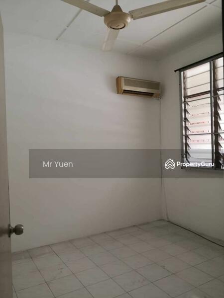 For Sale - Bercham Ipoh House for Sale ( facing field )