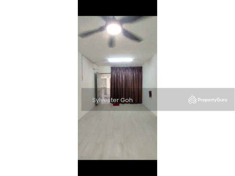 Untuk Disewa - Gapura Bayu