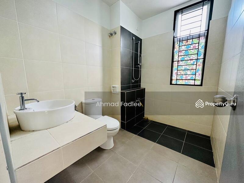 2-storey Terraced House for Sale in Semenyih (Selangor) - Ahmad Fadlee - PropertyGuru.com.my