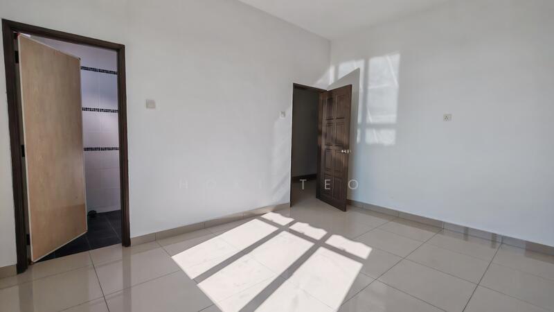 For Sale - Evergreen Heights Double Storey Semi D