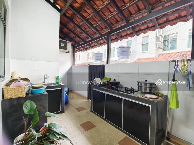 2-storey Terraced House for Sale in Taman Molek (Johor Bahru) - Dancy Tan - PropertyGuru.com.my