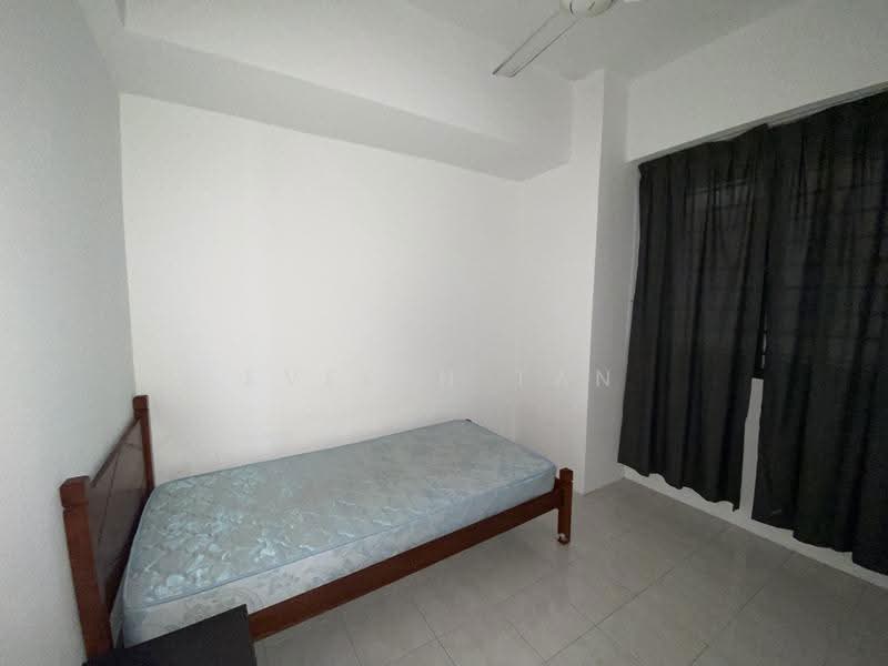 Kediaman Servis untuk Disewa di Rhythm Avenue - Evelyn Tan - Bedroom - PropertyGuru.com.my