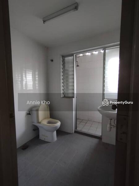 2-storey Terraced House for Sale in Alam Nusantara (Setia Alam) - Annie Kho - PropertyGuru.com.my