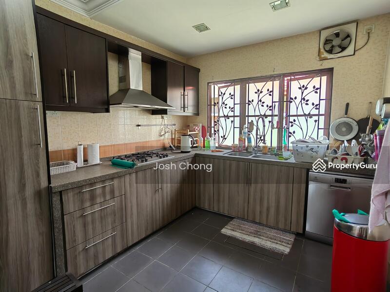 Terrace house at Putra Heights, Jalan Putra Permai 10/2A, Putra Heights