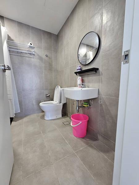 Untuk Disewa - Emerald Hill