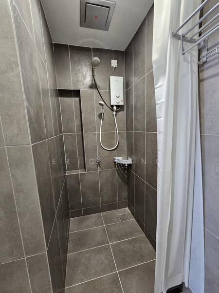 Untuk Disewa - Emerald Hill