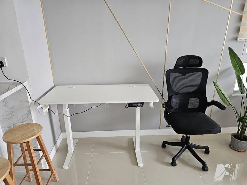 Untuk Disewa - Emerald Hill