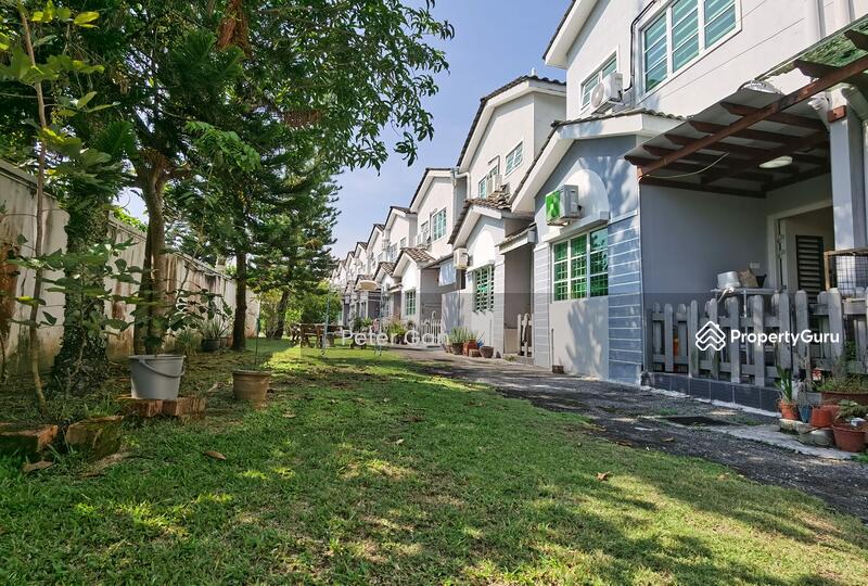 For Sale - For Sale Freehold Tigerlane 2.5 Storey House Gated and Guarded