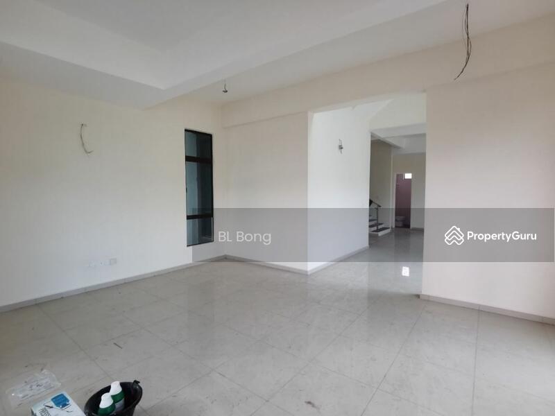 2.5-storey Terraced House for Sale in Ayer Keroh (Melaka) - BL Bong - PropertyGuru.com.my