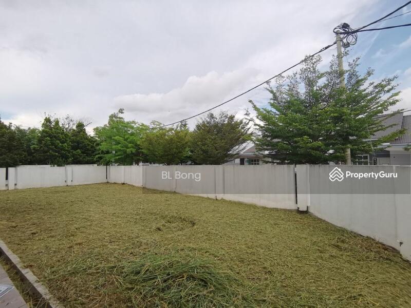 2.5-storey Terraced House for Sale in Ayer Keroh (Melaka) - BL Bong - PropertyGuru.com.my