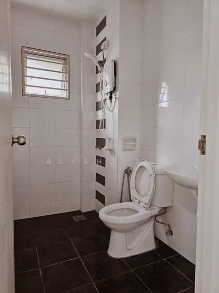 Kondominium untuk Dijual di Lagoon Suites - Alisha Tan - PropertyGuru.com.my