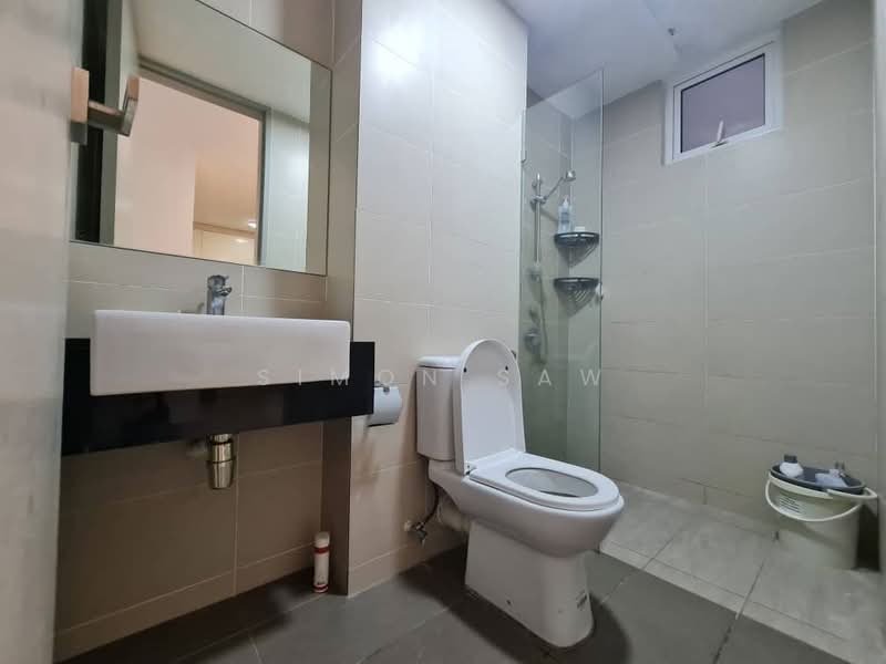 Kondominium untuk Dijual di Tropicana Bay Residences - Simon Saw - Bathroom - PropertyGuru.com.my