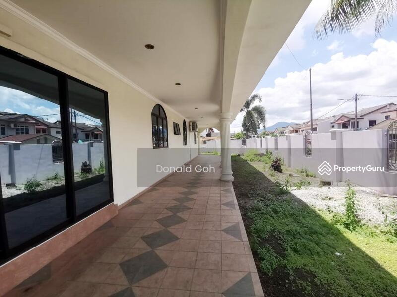 Jalan Kuala Kangsar2.5 storey huge bungalow for sale, Kinta, Ipoh, Perak, 6 Bedrooms, 8150 sqft