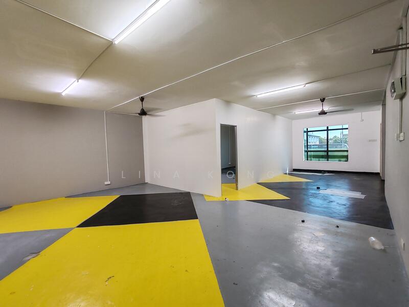 Shop / Office for Rent in Larkin (Johor Bahru) - Lina Kong - PropertyGuru.com.my