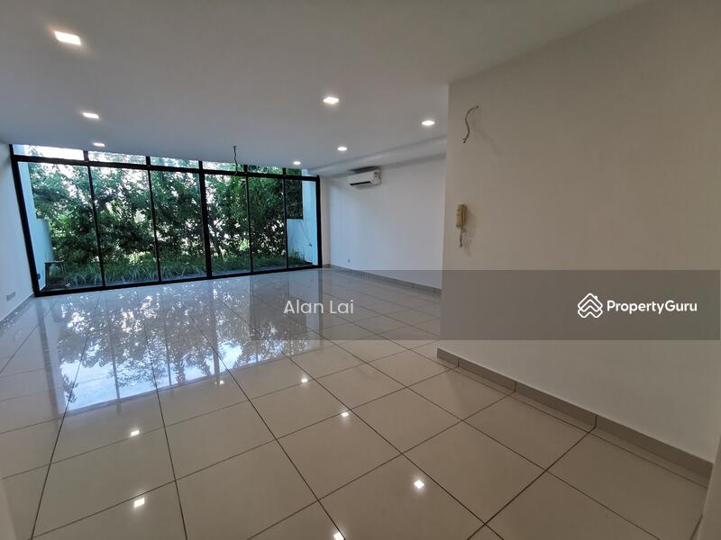 For Sale - Villa Citrine Corner House Terrace Cyberjaya 32x80